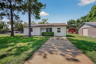 10142 Pebble Valley Lane, Dallas, TX 75217 - Photo 3