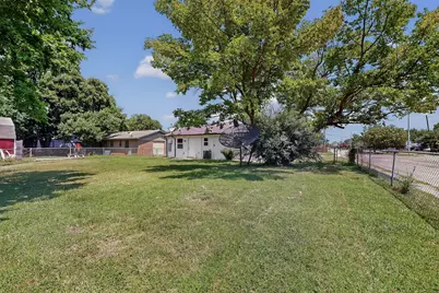 10142 Pebble Valley Lane, Dallas, TX 75217 - Photo 39