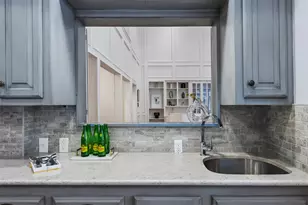 7 Queensview Ct, Dallas, TX 75225 - Photo 19