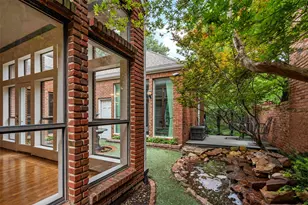 7 Queensview Ct, Dallas, TX 75225 - Photo 37