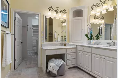 7 Queensview Court, Dallas, TX 75225 - Photo 29