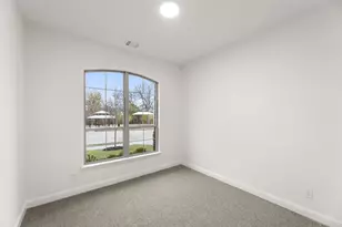 217 Silo Dr, Midlothian, TX 76065 - Photo 9