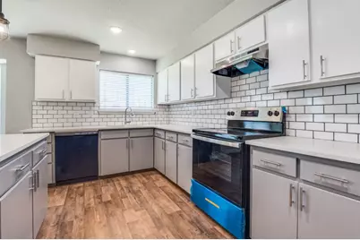 834 Apple Valley, Lancaster, TX 75134 - Photo 7