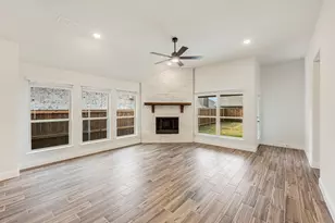 7729 Oakmeade St, Joshua, TX 76058 - Photo 13