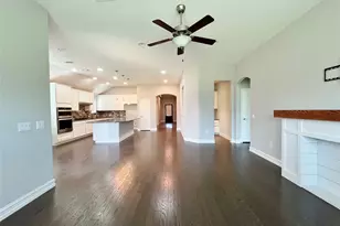 3620 Venetian Ct, McKinney, TX 75071 - Photo 9