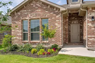 1145 Croxley Wy, Fort Worth, TX 76247 - Photo 3