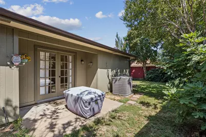 9809 Chandler Court, Dallas, TX 75243 - Photo 23