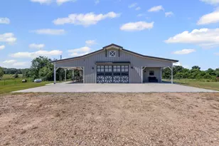 2072 Us-69, Emory, TX 75440 - Photo 1