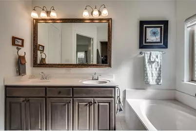 9525 Blue Stem Lane, Little Elm, TX 75068 - Photo 11