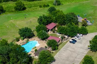 1376 Shadow Lakes Dr, Wills Point, TX 75169 - Photo 37