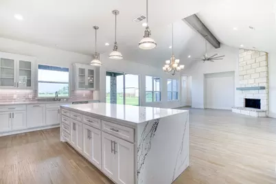 1376 Shadow Lakes Drive, Wills Point, TX 75169 - Photo 3