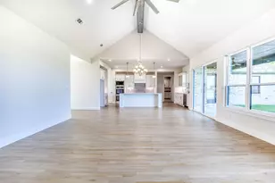 1376 Shadow Lakes Dr, Wills Point, TX 75169 - Photo 9