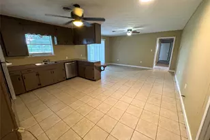 121 S Bois D Arc St, Bailey, TX 75452 - Photo 5