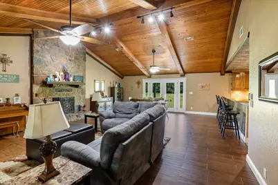 1578 County Road 1240, Savoy, TX 75479 - Photo 3