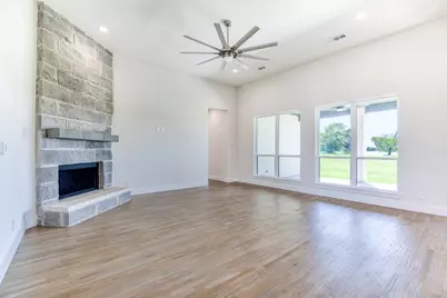 1407 Deerfield Drive, Wills Point, TX 75169 - Photo 7