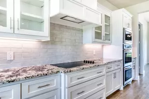 1407 Deerfield Dr, Wills Point, TX 75169 - Photo 3