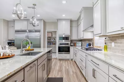 2121 Canyon Lake Road, Wills Point, TX 75169 - Photo 11