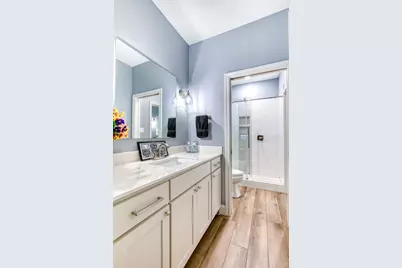 2121 Canyon Lake Road, Wills Point, TX 75169 - Photo 17