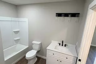 904 Jefferson St E, Sulphur Springs, TX 75482 - Photo 7