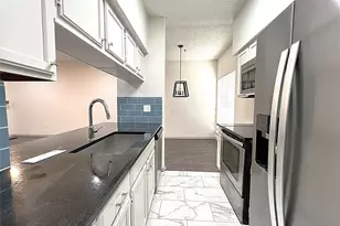 9747 Whitehurst Dr, Dallas, TX 75243 - Photo 9