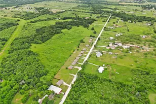 3227 Co Rd 2004, Corsicana, TX 75110 - Photo 7