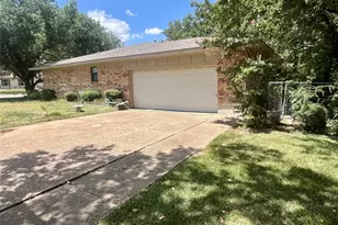 329 Azalea Dr, Sulphur Springs, TX 75482 - Photo 9