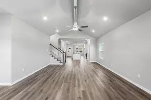 413 Travis Dr, McGregor, TX 76657 - Photo 5