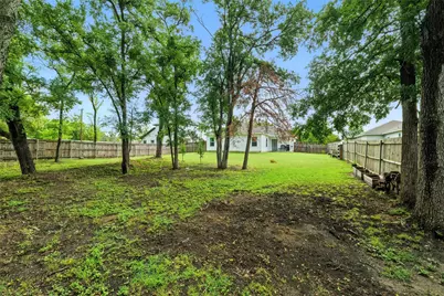 3802 College Street, Greenville, TX 75401 - Photo 37