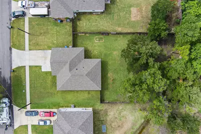 3802 College Street, Greenville, TX 75401 - Photo 9