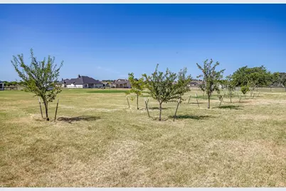 1053 Paradise Parkway, Poolville, TX 76487 - Photo 33