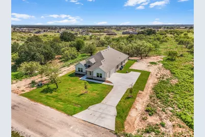 145 Tobiano Trace, Brock, TX 76087 - Photo 37