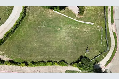 6743 Sondra Drive, Dallas, TX 75214 - Photo 11