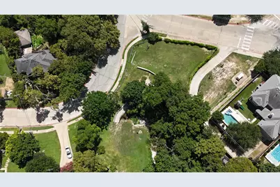 6743 Sondra Drive, Dallas, TX 75214 - Photo 3