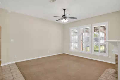 4611 Paddington Lane, Grand Prairie, TX 75052 - Photo 9