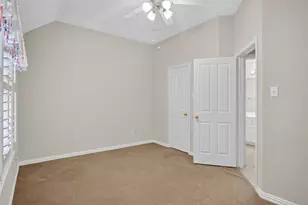 4611 Paddington Ln, Grand Prairie, TX 75052 - Photo 27