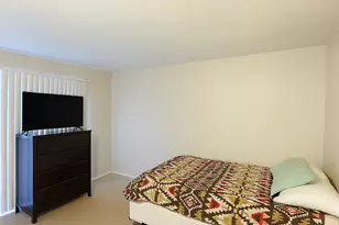 9601 Glengreen Dr, Dallas, TX 75217 - Photo 7