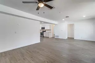 108 Leslie St, Bonham, TX 75418 - Photo 5