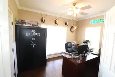 2642 Huddleston, Sunset, TX 76270 - Photo 23