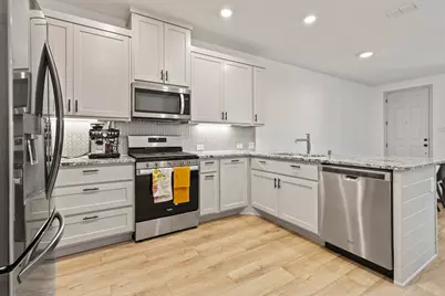 4553 Cypress Thorn Drive, Arlington, TX 76005 - Photo 9