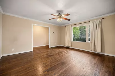 808 Marengo Street, Cleburne, TX 76033 - Photo 11