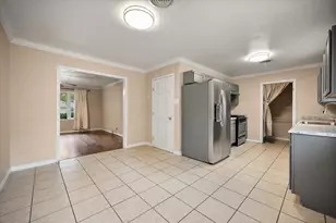 808 Marengo St, Cleburne, TX 76033 - Photo 13