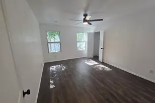 8354 Sussex St, White Settlement, TX 76108 - Photo 19