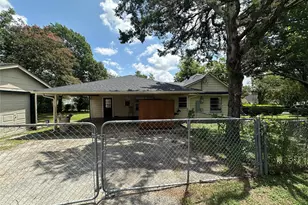 7001 Fairdale Ave, Dallas, TX 75227 - Photo 25