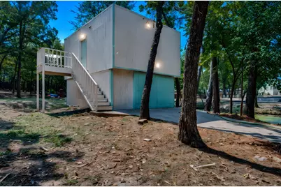 2715 Green Oaks Boulevard, Arlington, TX 76017 - Photo 9