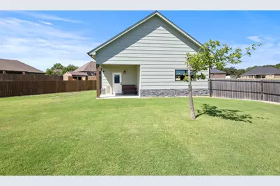 1611 N Mason Street, Bowie, TX 76230 - Photo 35