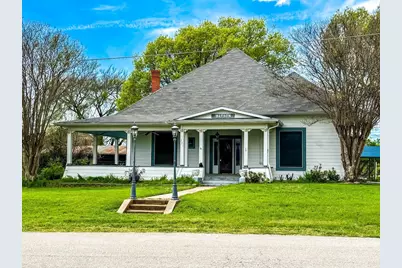 221 N Mount Street, Fairfield, TX 75840 - Photo 1