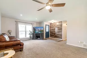 1721 Millwick St, Garland, TX 75044 - Photo 3