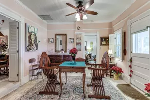 392 Mt Pleasant Rd, Valley View, TX 76272 - Photo 3