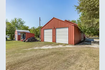 392 Mt Pleasant Road, Valley View, TX 76272 - Photo 25