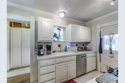 392 Mt Pleasant Road, Valley View, TX 76272 - Photo 7